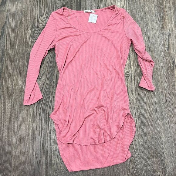 NWT Heart And Hips Long Sleeve Tunic Top Scoop Neck High-Low Hem Mauve Medium - Picture 1 of 4